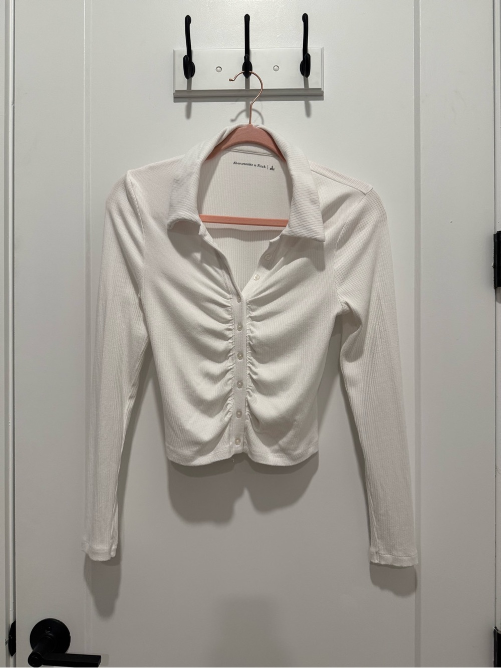Abercrombie & Fitch White Ruched Ribbed Button-Front Long Sleeve Shirt